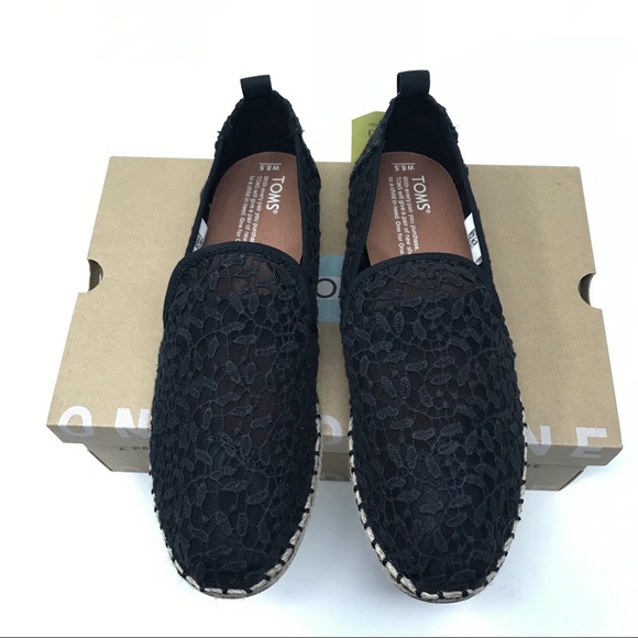 TOMS Lace Alpargata, sizes 8.5 & 10 only - Picture 2 of 8